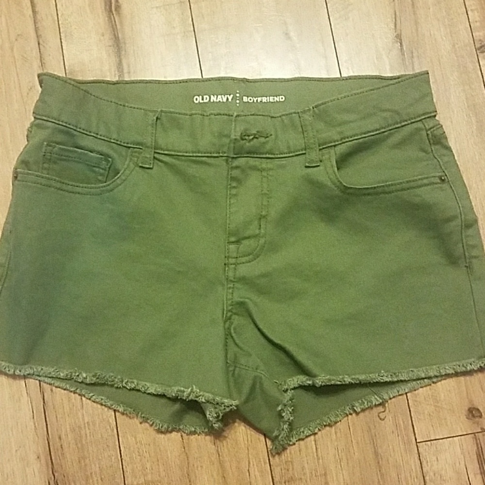 OLD NAVY SHORTS